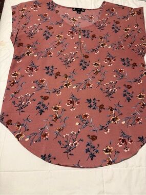 Women’s rose pink floral blouse